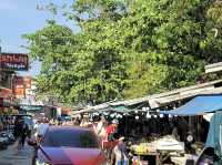 ตลาดทะเลสดหาดราไวย์ จ.ภูเก็ต