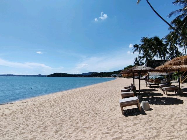 Bo Phut Beach หาดบ่อผุด เกาะสมุย