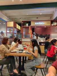 SomTamNua Restaurant, Popular Among Locals and Tourists in Bangkok