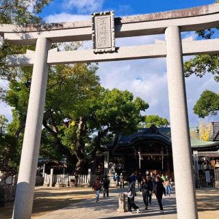 Ishikiri Tsurugiya Shrine: Higashi-Osaka City, Higashi-Ishikiri Town