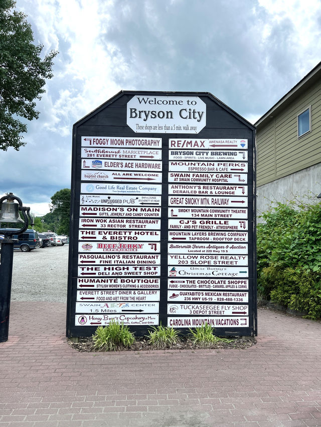 [北卡旅遊］Bryson City-大煙山入口的寶藏小鎮🏡⛰️