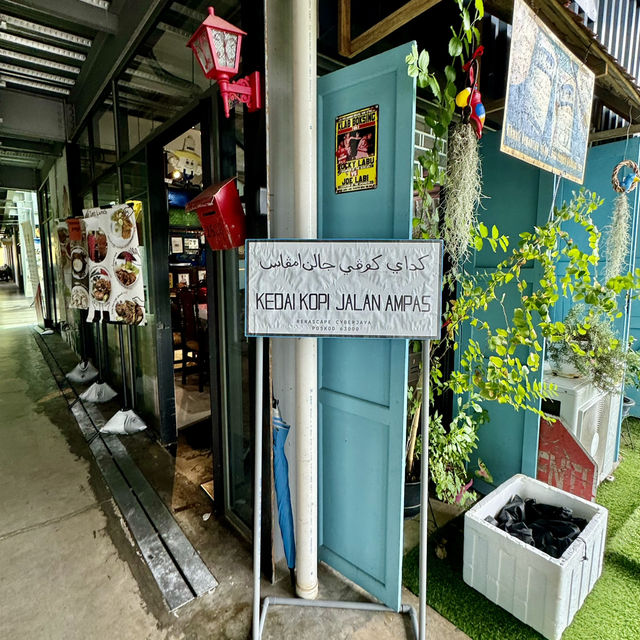 Retro Vibes and Delicious Bites @Cyberjaya