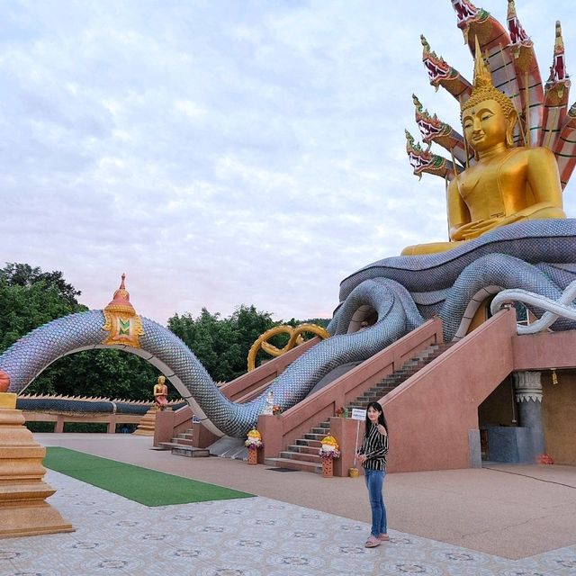 พลอยสังวรนิรันดร์ 🙏อีกหนึ่งวัดงามอุตรดิตถ์