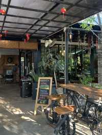 ครัวสืบพันธุ์ ร้านอร่อยใจกลางเมืองกาญ 🥢