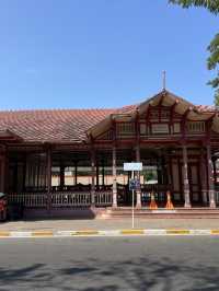 เดินเที่ยวถ่ายรูปที่ สถานีรถไฟหัวหิน🚂