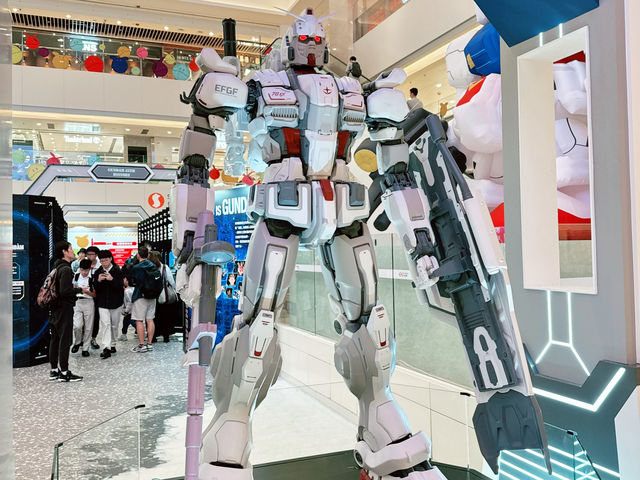 🎉 高達忠實粉絲：屯門市廣場45週年展覽之行 🚀