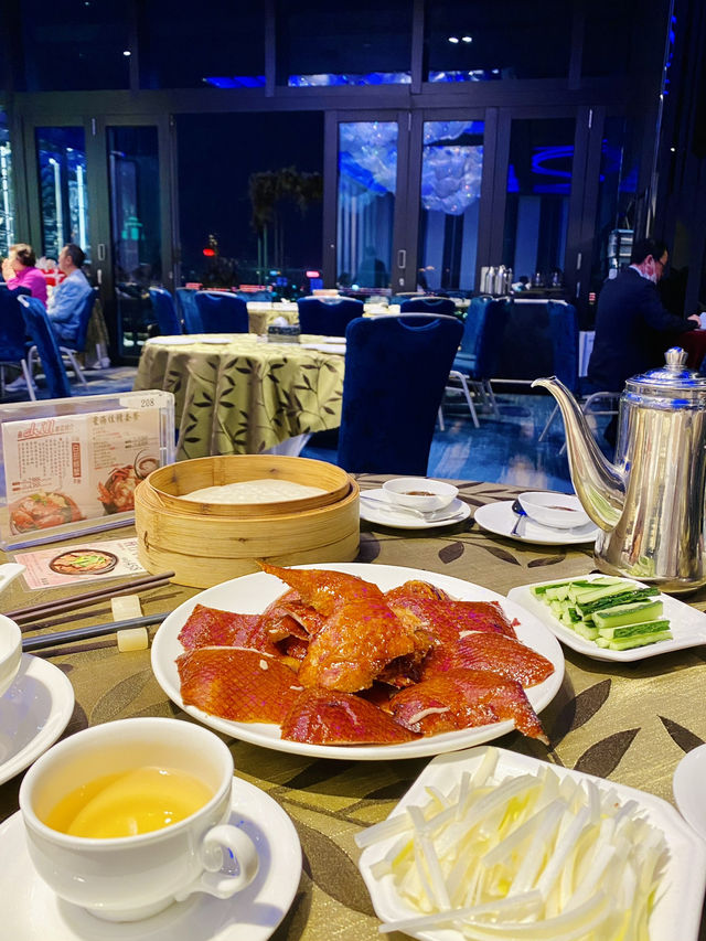 酒吧🍹中菜🫖維港海景🏙️打卡📸混合體