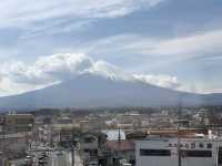 🇯🇵 Fuji’s Rare Beauty: A Stunning View from My Hotel Room