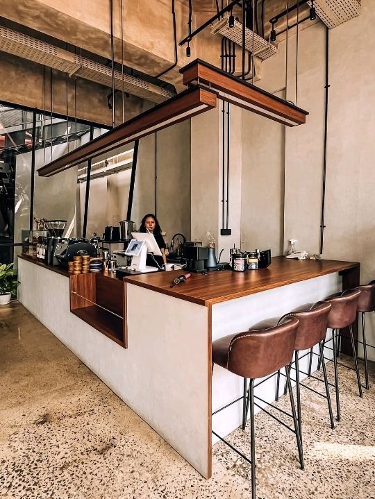 H COFFEE HOUSE