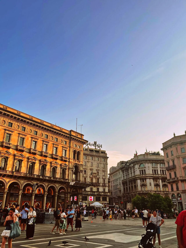 Breakfast in Milan, Italy! 😍