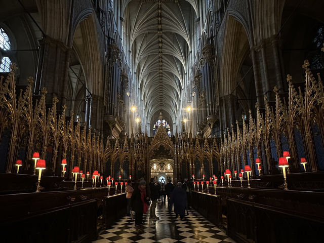Westminster Abbey: A Journey Through British History and Majesty