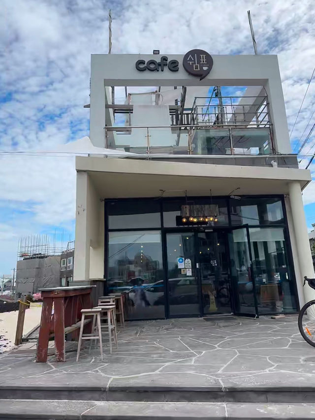 📍coma 休止符咖啡廳☕️ 濟州島咖啡廳