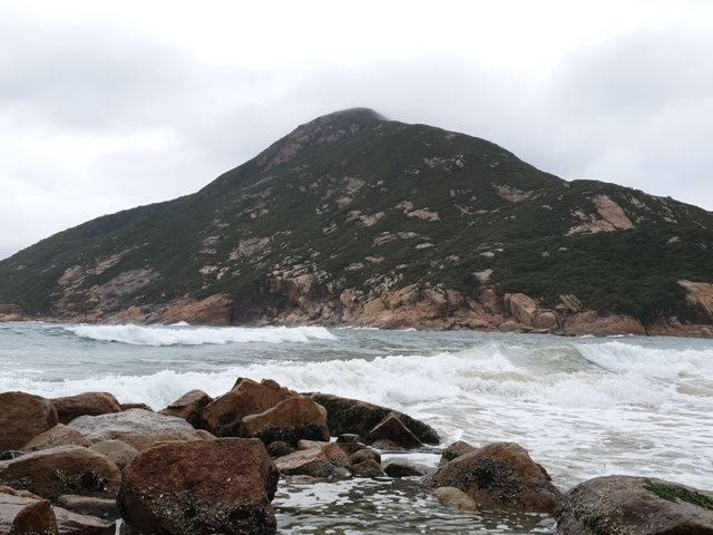 Sun, Surf, and Serenity at Big Wave Bay