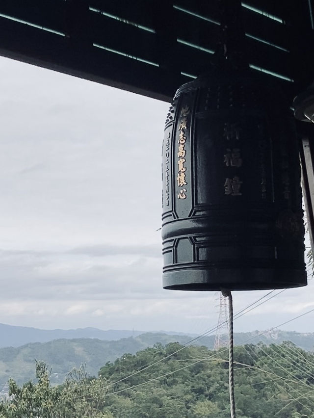 台北｜貓纜指南宮站，敲響祈福鐘