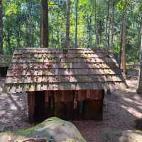 ร่องรอยแห่งประวัติศาสตร์ ณ ภูหินร่องกล้า