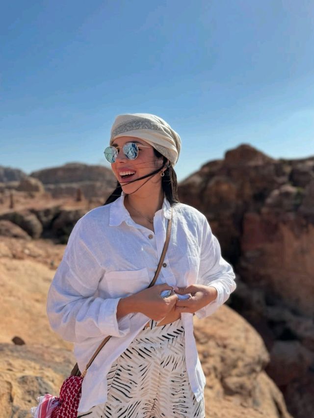 🏜️ Explore Ancient & Beautiful Petra – The Lost City Awaits! 🏺✨