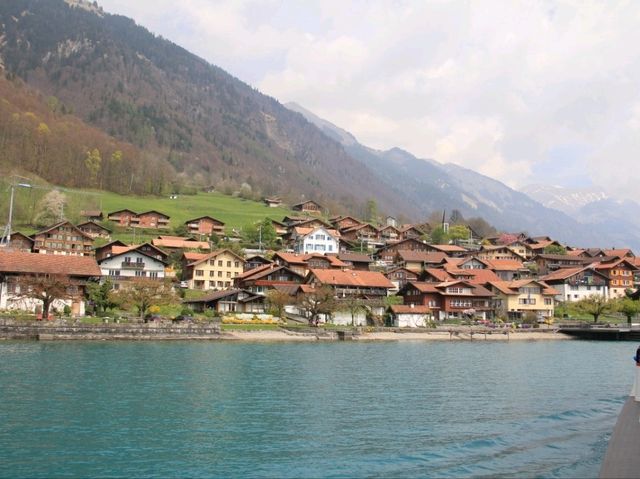 ชวนล่องเรือทะเลสาบ Brienz 