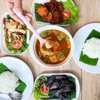 ร้านอาหารพื้นบ้าน บนเกาะล้าน อร่อยแรง‼️