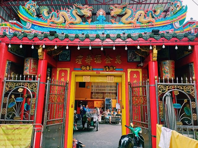 泰國曼谷市中心唐人街老城區古跡寺廟老建築市場一日遊行程，適合打卡拍照📸