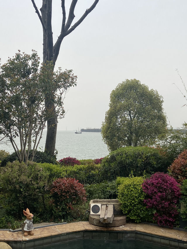Tranquil Luxury at East Tai Lake Grand Hotel 