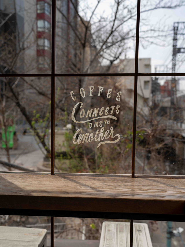 ONIBUS COFFEE 目黒店 ☕📷おしゃれなミニマルカフェ