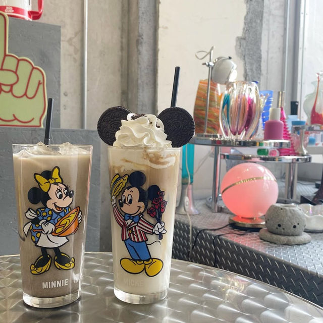 【堀江】まるでおもちゃ箱？！アメリカンなカフェ🇺🇸