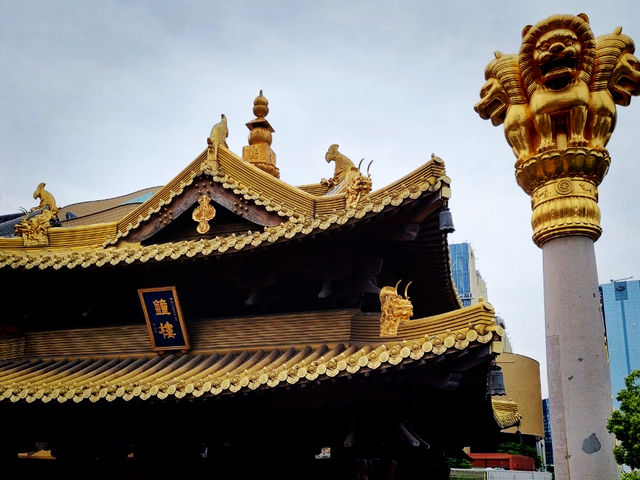 Jing An Temple