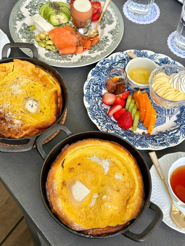 Spring Brunch on the Terrace at MAISON CLASSIC SALON