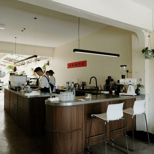 Elegant Brews at Yue Coffee
