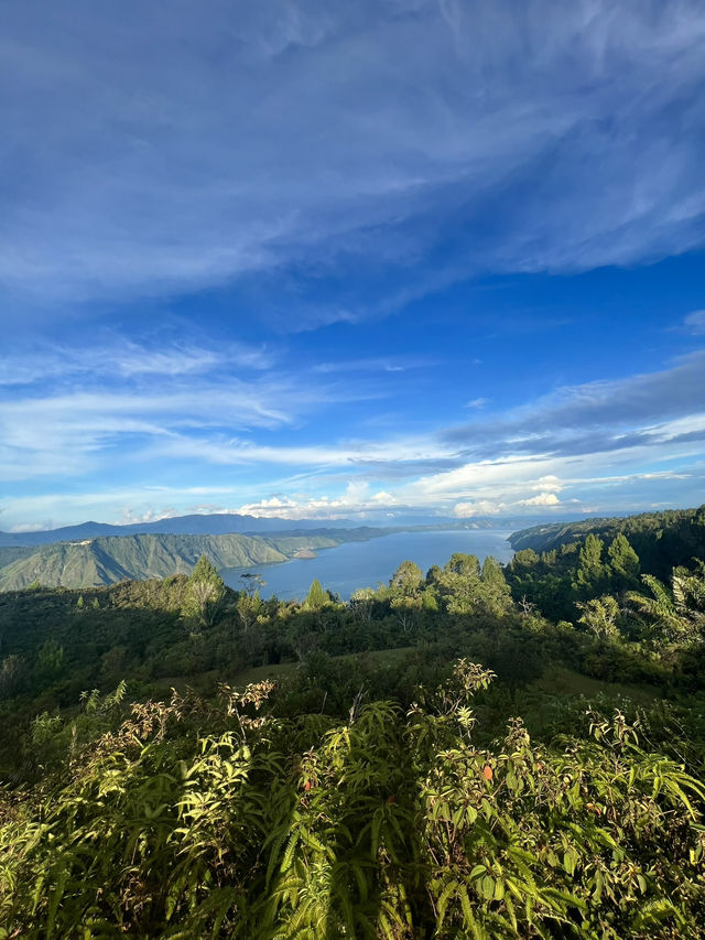 Discover the beauty of Lake Toba, Indonesia