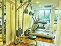 “Smart Stays Made Simple: Guest Experiences at Holiday Inn Express Johor Bahru”