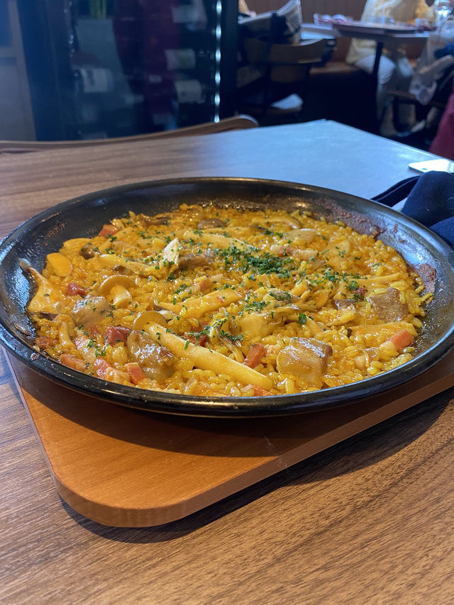 【大阪】パエリア🥘2000円ランチ