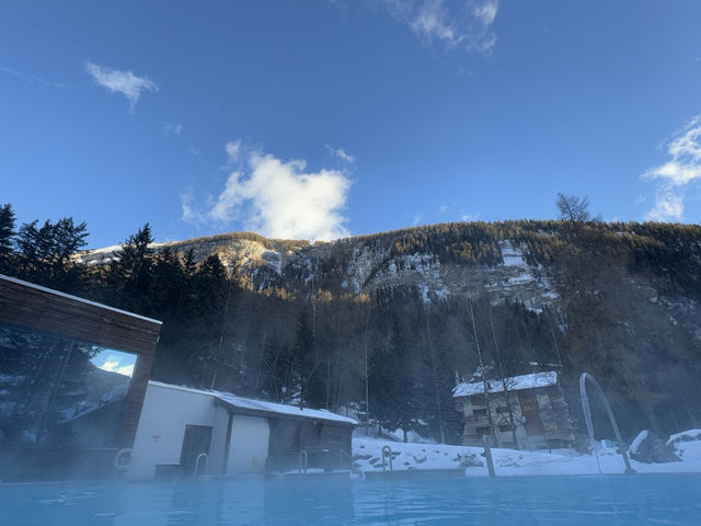 Have you even thought of enjoying thermal spring in winter?