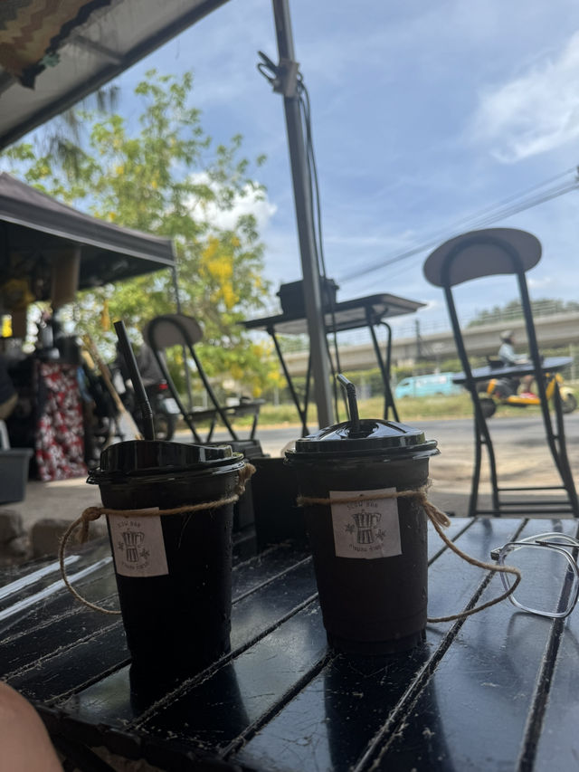 Slow bar ที่หัวหิน