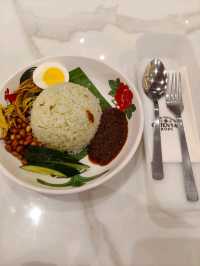 Oriental Kopi at Senai International Airport