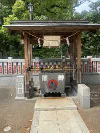 【東京都芝公園🇯🇵熊野神社】小さな神社ですがインパクトありました☺️