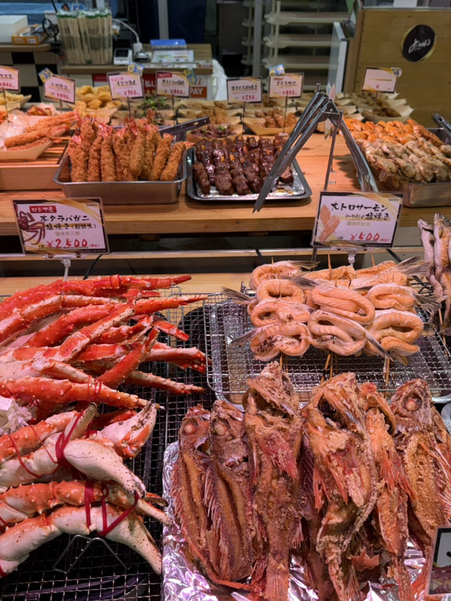 糸滿魚巿場
