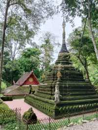วัดผาลาดวัดสวยกลางป่าท่ามกลางธรรมชาติ เชิงดอยสุเทพ