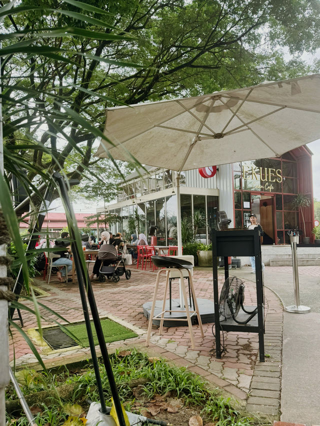 Saddle, Sip and Giddy-up in KL for Great Coffee,Views & Food 