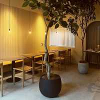 Moderato on the green Cafe