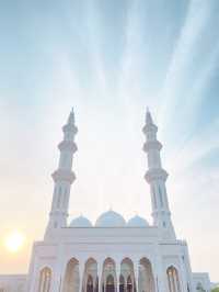 A Glimpse of Heaven on Earth – Masjid Sri Sendayan 🕌  