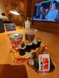大阪住宿｜體驗類飛機艙住宿—頭等艙酒店 西梅田(FIRST CABIN UMEEDA)