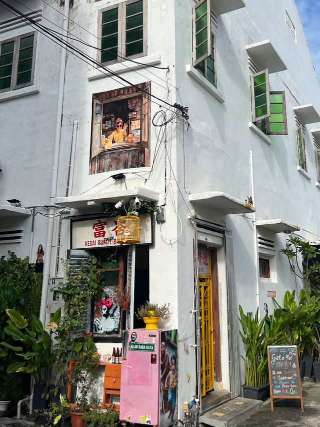 Breakfast by the River: Baba Kaya’s Nostalgic Bites in Melaka