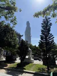 วัดหลินอึ๋ง (Linh Ứng)