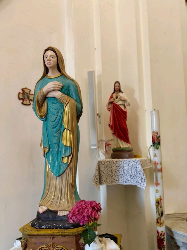 藝術感強Chiesa di Santa Maria Nascente