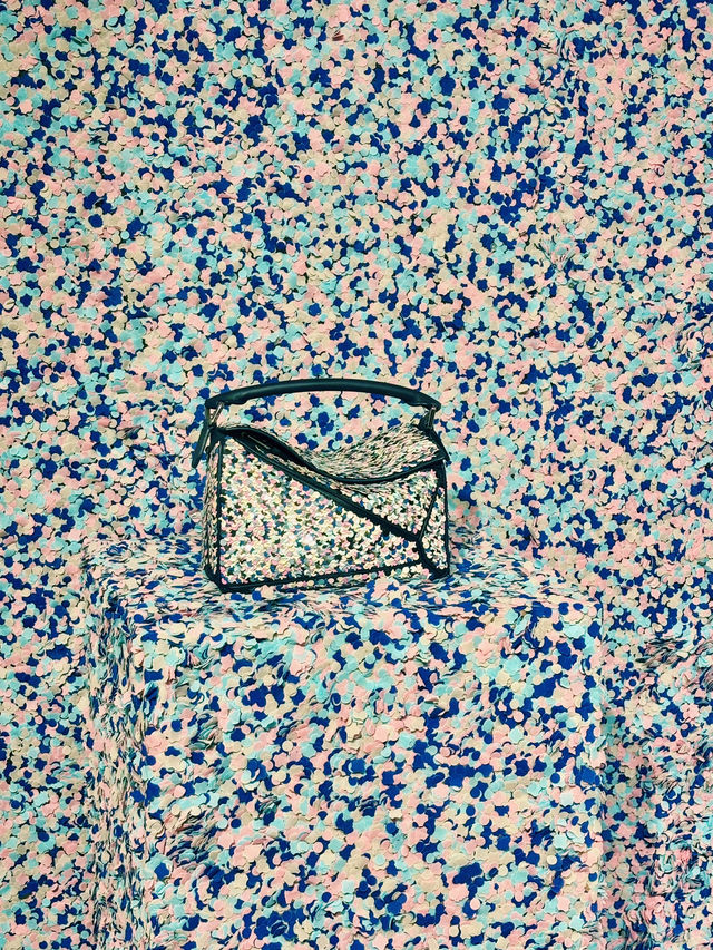 【中環】Loewe「Puzzle 10 re-edition 展覽」：探索設計之美