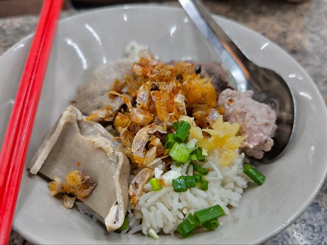 โกเบ๊นซ์ข้าวต้มแห้ง ภูเก็ต ร้านเด็ดชื่อดัง