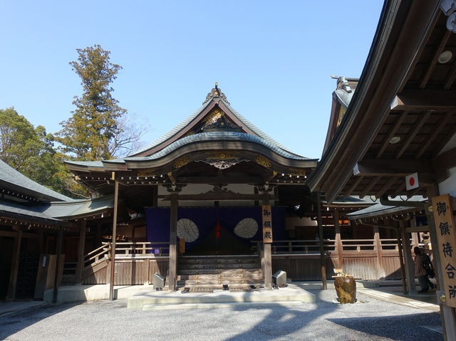 ⛩️ Sacred Stillness in Ise – A Soulful Walk Through Kotai Jingu