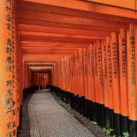 伏見稲荷大社 (京都) - Fushimi Inari-taisha (Kyoto)