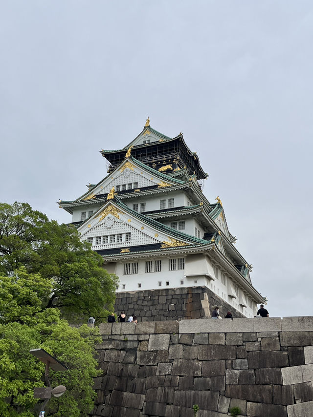 🏯🌳🌃 Half-Day in Osaka – Castle Views, Garden Walks & City Skies